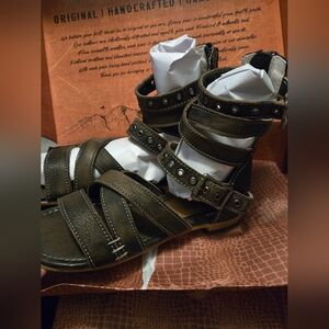 FREEBIRD Saylor Sandals Sz 5